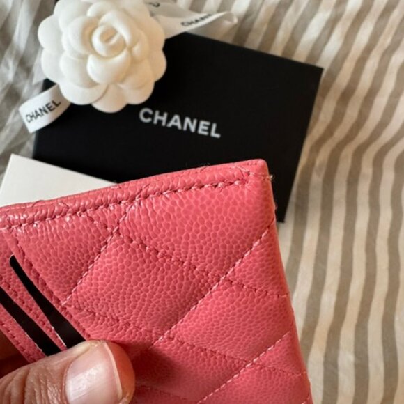 Authentic Chanel Caviar Card Holder Pink - Picture 5 of 7
